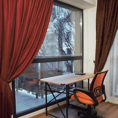 Eras - център * Warna